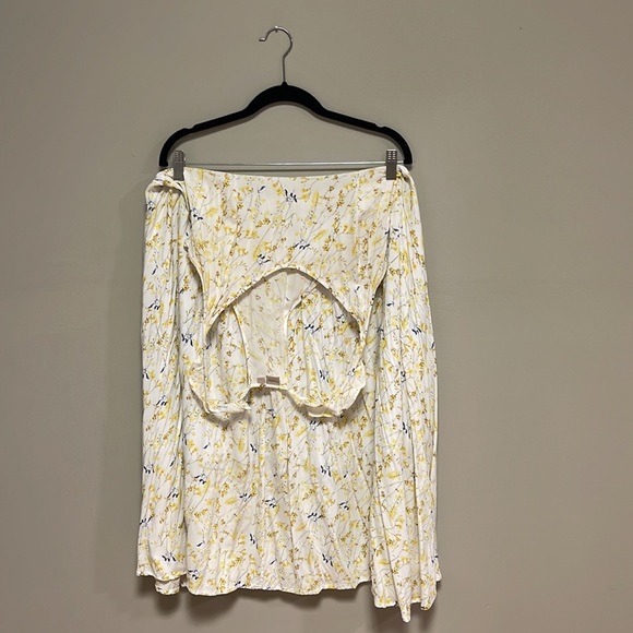 Twik Women’s Racerback Fit and Flare Midi Dress - Picture 6 of 6